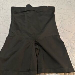 Cacique High-Waisted Black Shapewear Shorts